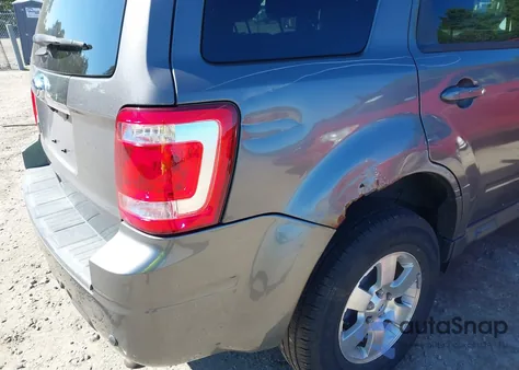 2011 Ford Escape Limited из США, поврежденный, VIN 1FMCU0E77BKA83582